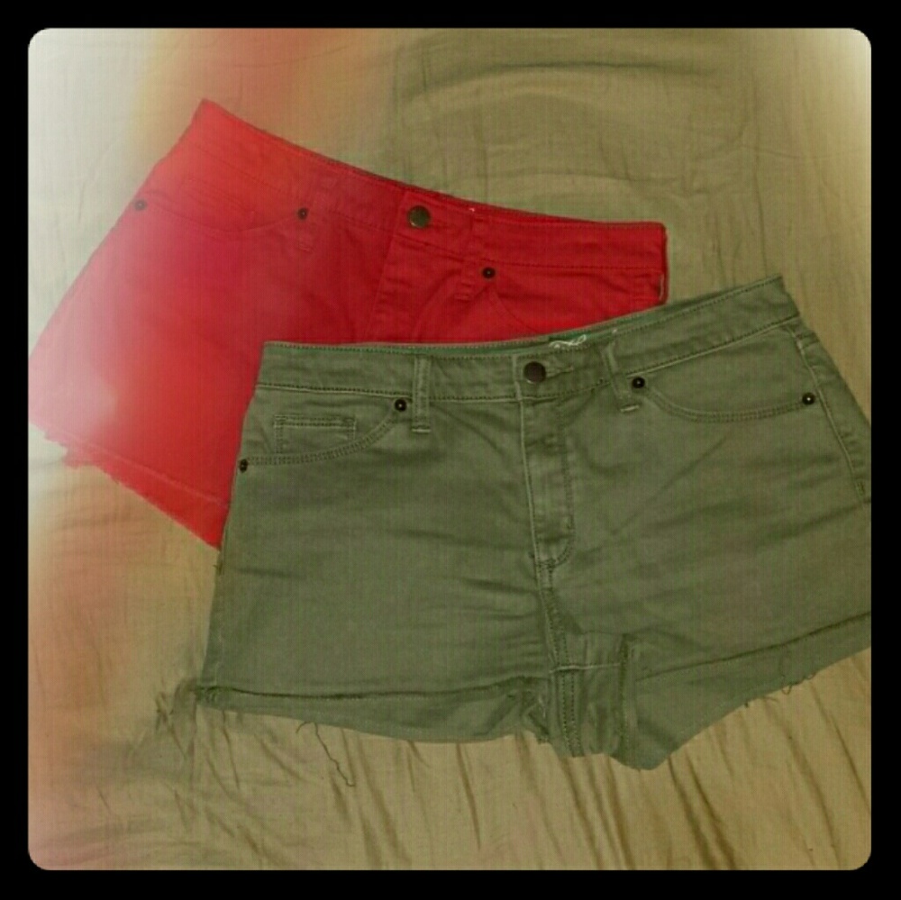 Universal Thread women's shorts size 28